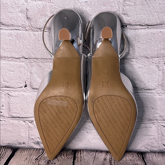 BCBGeneration Silver Pointed Heels - Picture 8 of 9